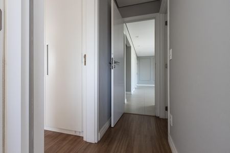 Apartamento à venda com 110m², 3 quartos e 3 vagas Apartamento à venda com 110m², 3 quartos e 3 vagasCorredor