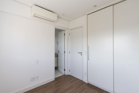 Apartamento à venda com 110m², 3 quartos e 3 vagas Apartamento à venda com 110m², 3 quartos e 3 vagasSuíte 1