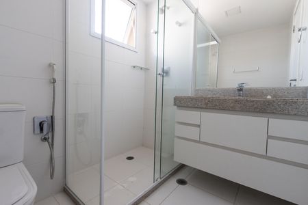 Apartamento à venda com 110m², 3 quartos e 3 vagas Apartamento à venda com 110m², 3 quartos e 3 vagasBanheiro da Suíte 3
