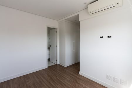 Apartamento à venda com 110m², 3 quartos e 3 vagas Apartamento à venda com 110m², 3 quartos e 3 vagasSuíte 2