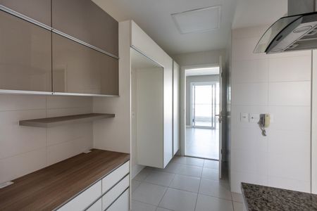 Apartamento à venda com 110m², 3 quartos e 3 vagas Apartamento à venda com 110m², 3 quartos e 3 vagasCozinha