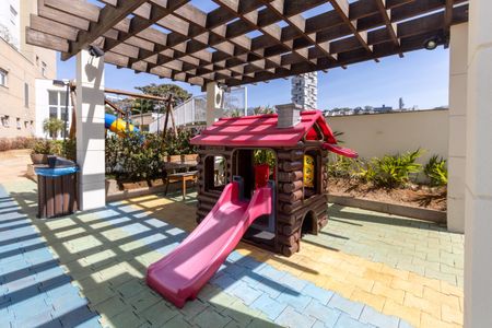 Apartamento à venda com 110m², 3 quartos e 3 vagas Apartamento à venda com 110m², 3 quartos e 3 vagasÁrea comum