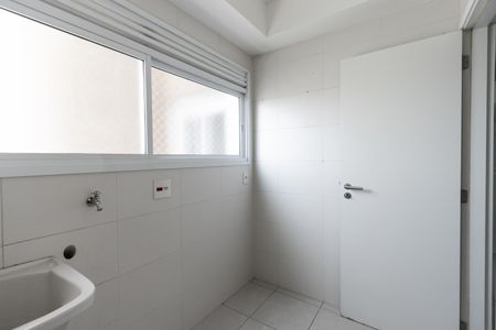Área de Serviço de apartamento à venda com 3 quartos, 110m² em Vila Ipojuca, São Paulo