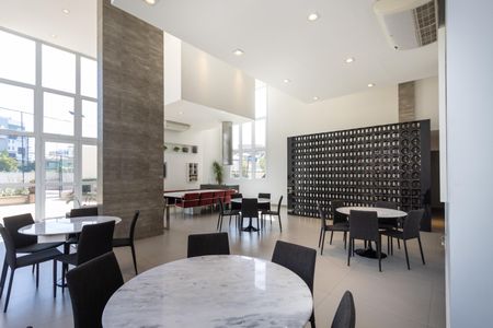 Apartamento à venda com 110m², 3 quartos e 3 vagas Apartamento à venda com 110m², 3 quartos e 3 vagasÁrea comum
