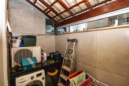 Apartamento à venda com 83m², 2 quartos e 2 vagasÁrea de Serviço