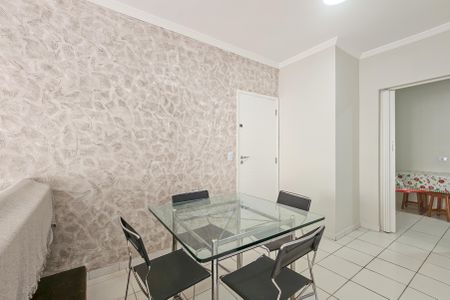Sala de apartamento para alugar com 2 quartos, 70m² em Portal Guaruja, Guarujá