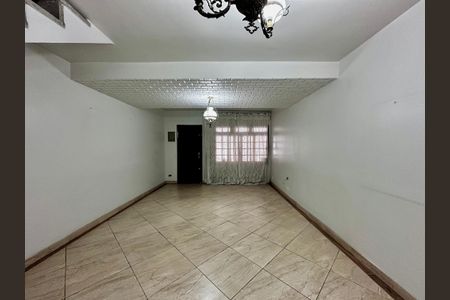 Casa à venda com 125m², 3 quartos e 2 vagasSala