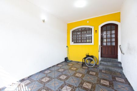 Casa à venda com 140m², 2 quartos e 1 vaga Casa à venda com 140m², 2 quartos e 1 vagaGaragem