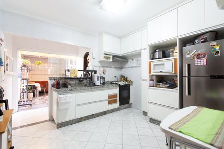 Casa à venda com 140m², 2 quartos e 1 vaga Casa à venda com 140m², 2 quartos e 1 vagaCozinha