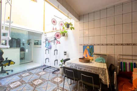 Casa à venda com 140m², 2 quartos e 1 vaga Casa à venda com 140m², 2 quartos e 1 vagaÁrea Externa