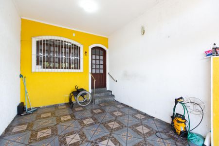 Casa à venda com 140m², 2 quartos e 1 vaga Casa à venda com 140m², 2 quartos e 1 vagaGaragem