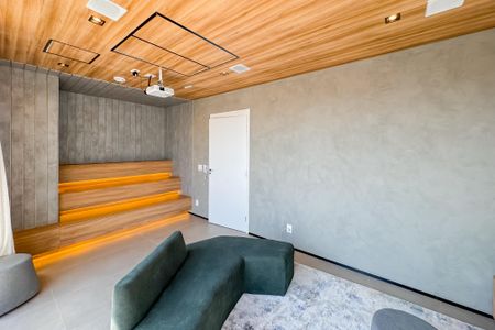 Apartamento para alugar com 35m², 1 quarto e sem vaga Apartamento para alugar com 35m², 1 quarto e sem vagaÁrea Comum - Sala de Cinema