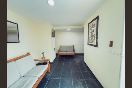 Apartamento à venda com 55m², 2 quartos e sem vagaÁrea comum