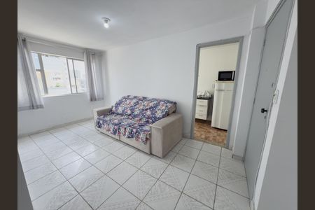 Sala de apartamento à venda com 2 quartos, 55m² em Olaria, Rio de Janeiro
