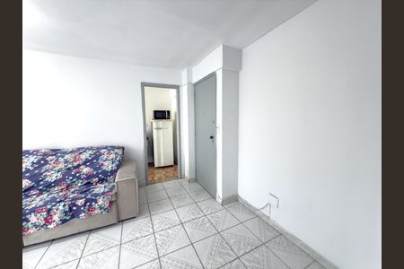 Sala de apartamento à venda com 2 quartos, 55m² em Olaria, Rio de Janeiro