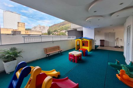 Apartamento à venda com 66m², 2 quartos e 1 vagaÁrea comum