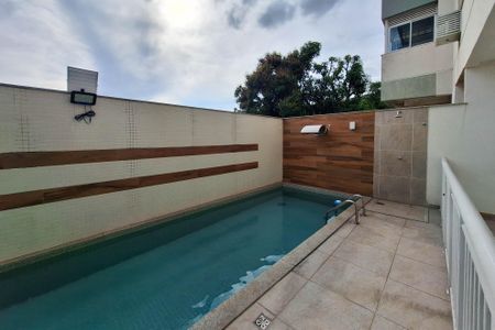 Apartamento à venda com 66m², 2 quartos e 1 vagaÁrea comum