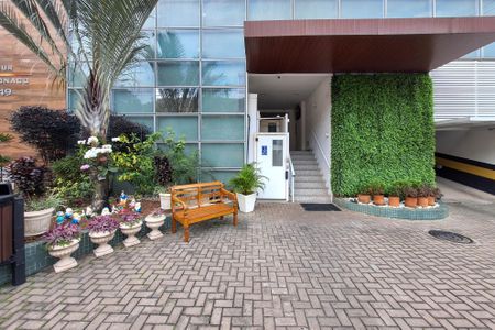 Apartamento à venda com 66m², 2 quartos e 1 vagaÁrea comum