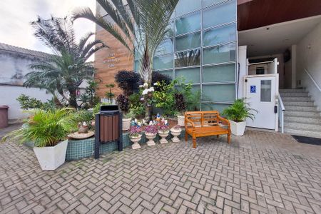 Apartamento à venda com 66m², 2 quartos e 1 vagaÁrea comum