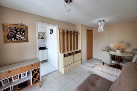 Apartamento à venda com 66m², 2 quartos e 1 vagaSala