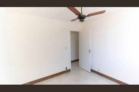 Quarto de apartamento à venda com 2 quartos, 60m² em Largo do Barradas, Niterói