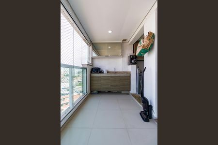 Apartamento à venda com 72m², 3 quartos e 2 vagasSacada