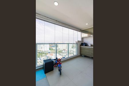 Sacada de apartamento à venda com 3 quartos, 72m² em Vila Andrade, São Paulo