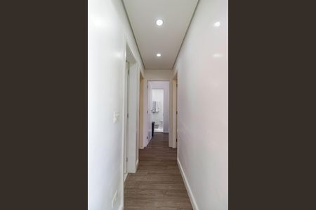Apartamento à venda com 72m², 3 quartos e 2 vagasCorredor 