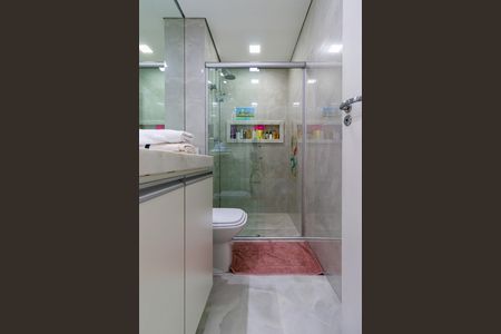Apartamento à venda com 72m², 3 quartos e 2 vagasBanheiro Social