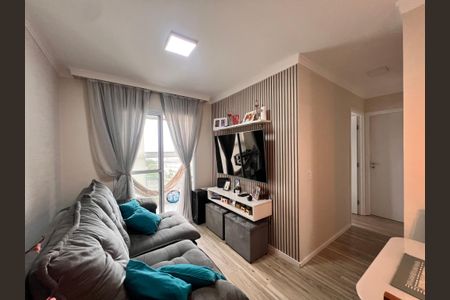 Sala de apartamento para alugar com 2 quartos, 50m² em Jardim Munhoz, Guarulhos