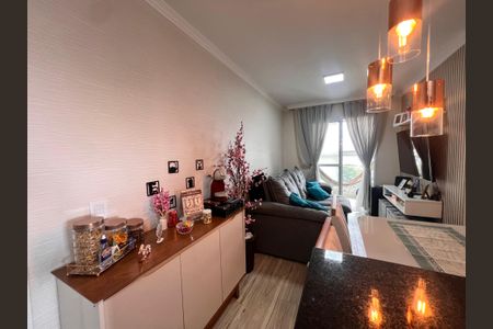 Sala de apartamento para alugar com 2 quartos, 50m² em Jardim Munhoz, Guarulhos