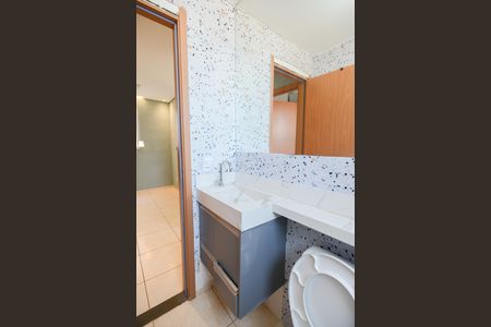 Banheiro de apartamento para alugar com 2 quartos, 43m² em Jd Reserva Real, Ribeirão Preto