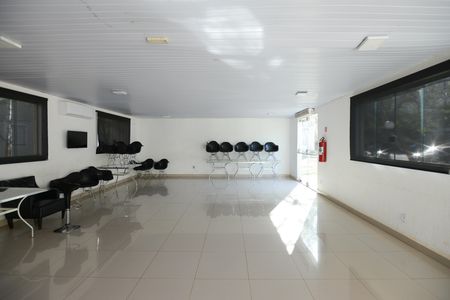 Apartamento para alugar com 43m², 2 quartos e 1 vaga Apartamento para alugar com 43m², 2 quartos e 1 vagaÁrea comum - Salão de festas