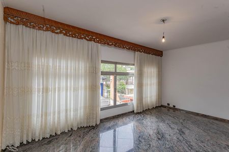 Sala de casa à venda com 3 quartos, 230m² em Bosque da Saúde, São Paulo