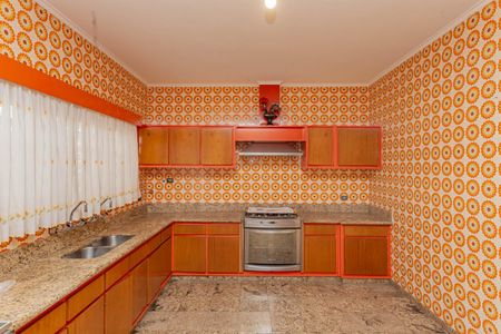 Casa à venda com 230m², 3 quartos e 10 vagasCozinha