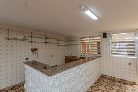 Casa à venda com 230m², 3 quartos e 10 vagasGaragem