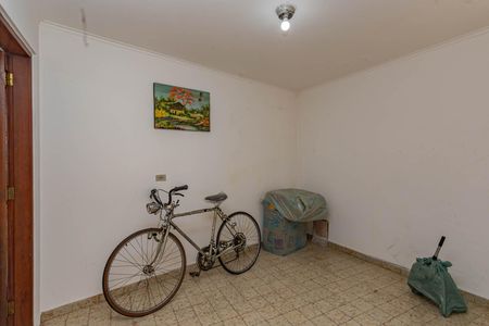 Casa à venda com 230m², 3 quartos e 10 vagasEdicula