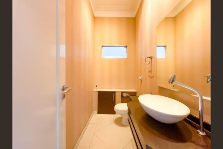 Casa à venda com 471m², 4 quartos e 3 vagasLavabo da Sala