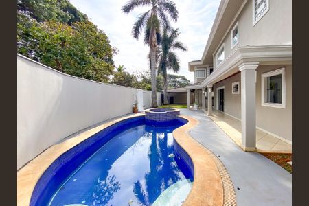 Casa à venda com 471m², 4 quartos e 3 vagasÁrea comum