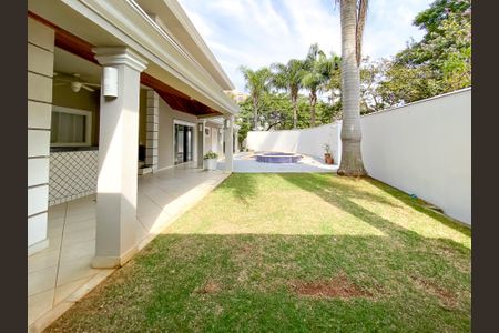 Casa à venda com 471m², 4 quartos e 3 vagasÁrea comum