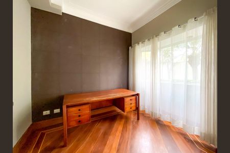 Casa à venda com 471m², 4 quartos e 3 vagasQuarto 3