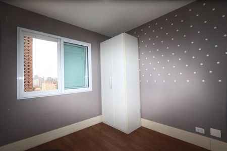 Apartamento à venda com 88m², 2 quartos e 2 vagasQuarto 