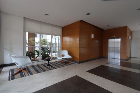 Apartamento à venda com 88m², 2 quartos e 2 vagasÁrea comum - Hall Social