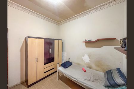 Apartamento à venda com 96m², 4 quartos e 1 vagaQuarto 2