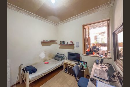 Apartamento à venda com 96m², 4 quartos e 1 vagaQuarto 2