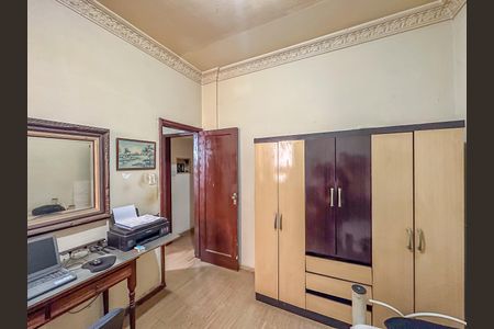 Apartamento à venda com 96m², 4 quartos e 1 vagaQuarto 2