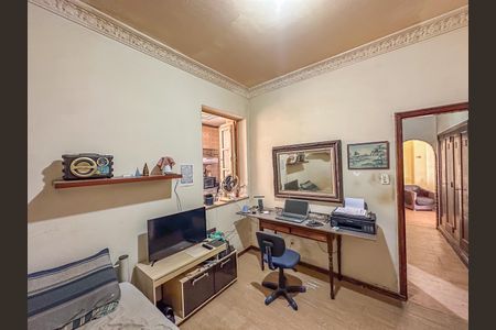 Apartamento à venda com 96m², 4 quartos e 1 vagaQuarto 2