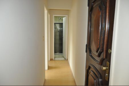 Apartamento à venda com 56m², 2 quartos e 1 vagaCorredor