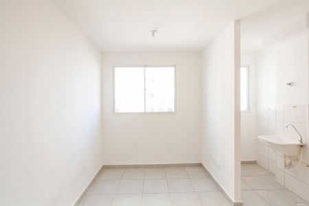 Apartamento para alugar com 40m², 2 quartos e 1 vagaSala