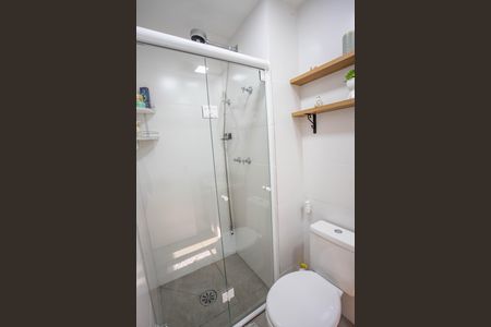 Apartamento à venda com 54m², 2 quartos e 1 vaga Apartamento à venda com 54m², 2 quartos e 1 vagaBanheiro da Suíte